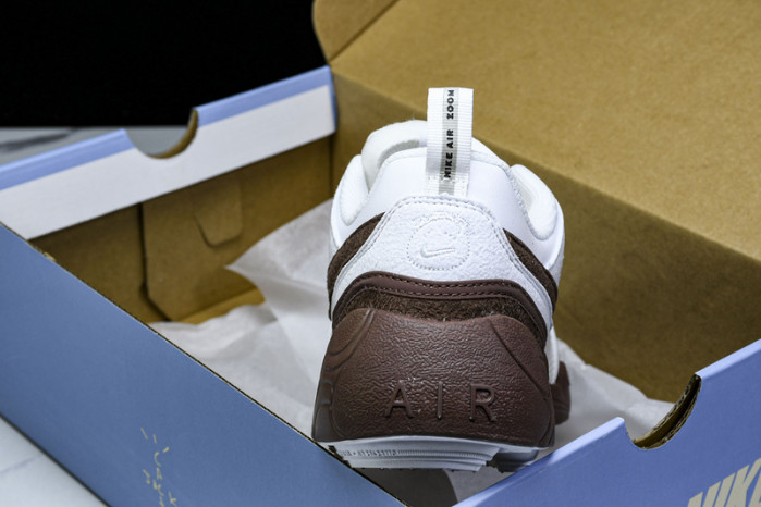 Nike Zoom Field Jaxx SP Travis Scott HQ3073-100